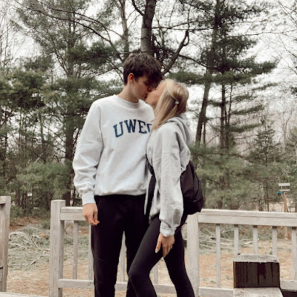 Meet your Posher, Houston - Picture 1 of 1